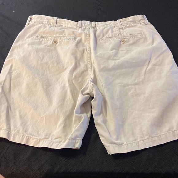 Men’s Cargo Short Size 44. Preowned. - Picture 4 of 6